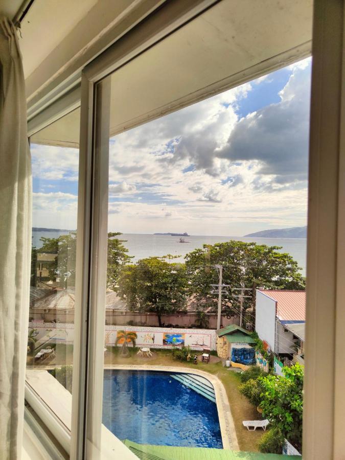Wild Orchid Beach Resort Olongapo Εξωτερικό φωτογραφία