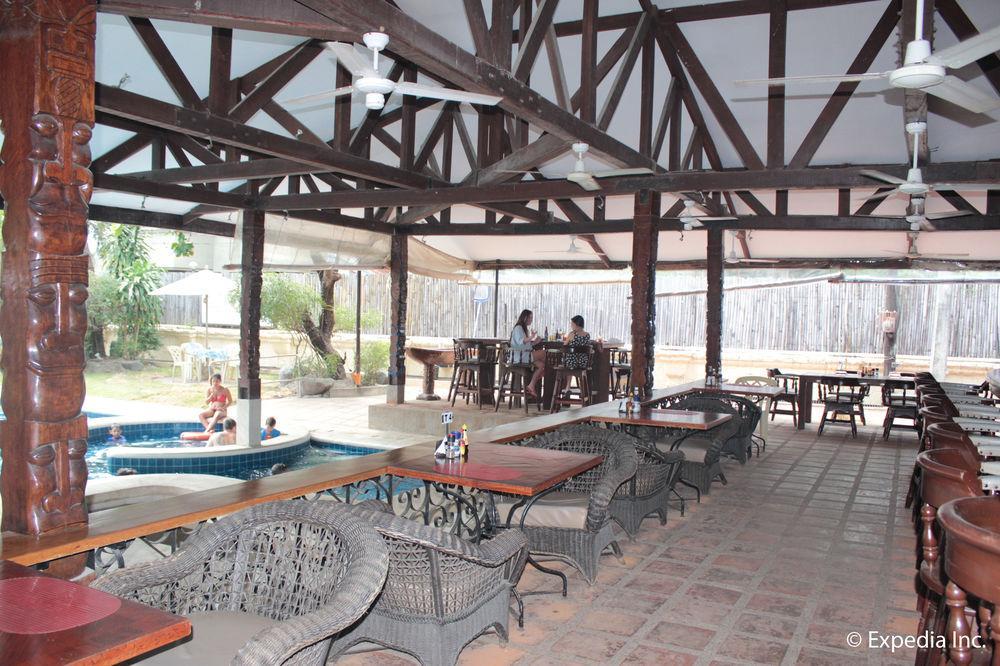 Wild Orchid Beach Resort Olongapo Εξωτερικό φωτογραφία