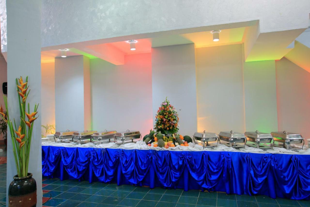 Wild Orchid Beach Resort Olongapo Εξωτερικό φωτογραφία