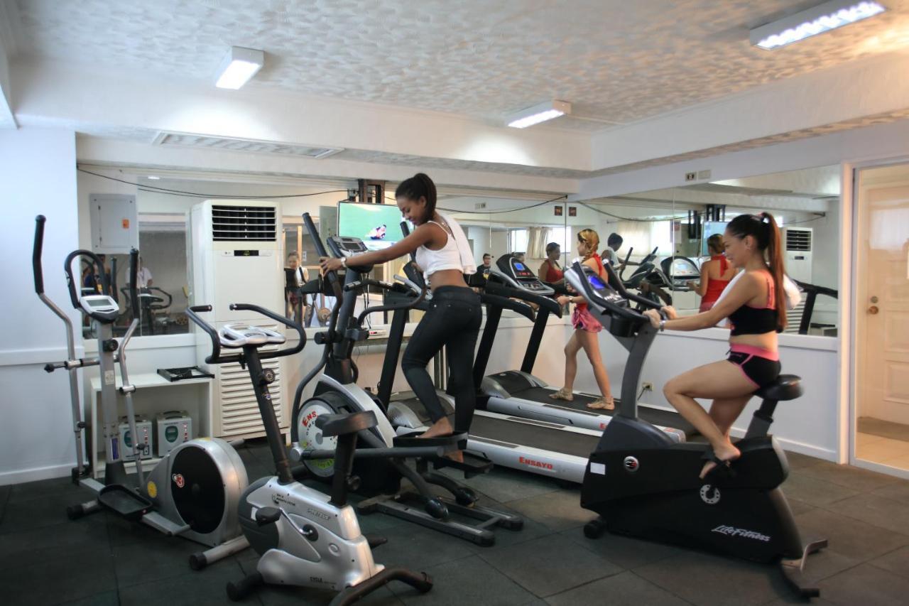 Wild Orchid Beach Resort Olongapo Εξωτερικό φωτογραφία
